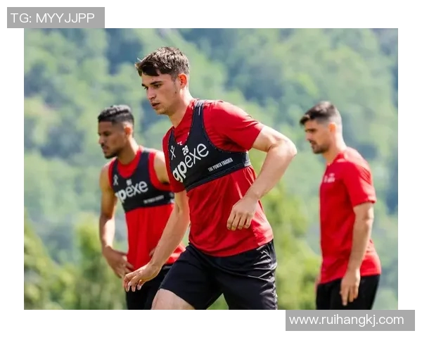 足球明星的脚大小对他们的技术和表现有何影响探讨与分析