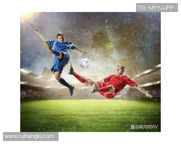 足球明星精彩瞬间踢球动作集锦展现运动魅力与激情的完美结合