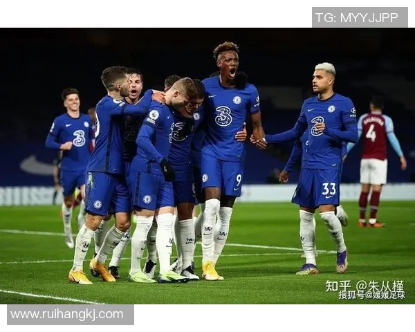 足球明星重用背后的深层原因与市场价值分析